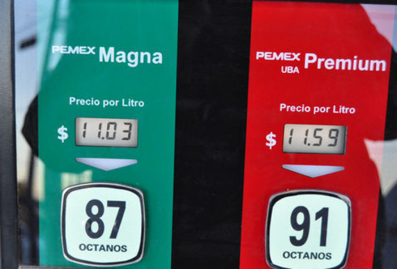 Lunes y martes sin cambio precios de gasolinas y diésel 