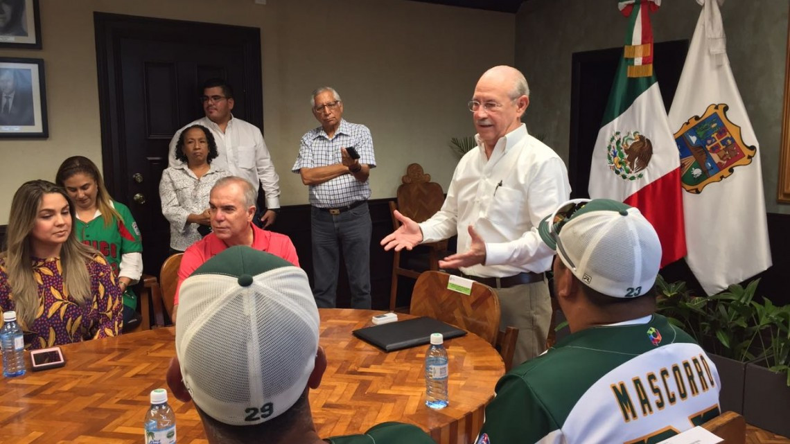 Reciben apoyo peloteritos de Matamoros