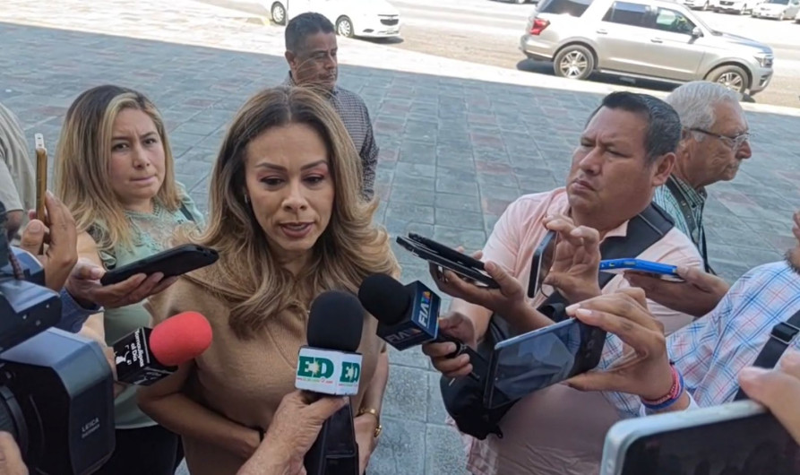 Con órdenes de aprehensión dos ex Secretarios