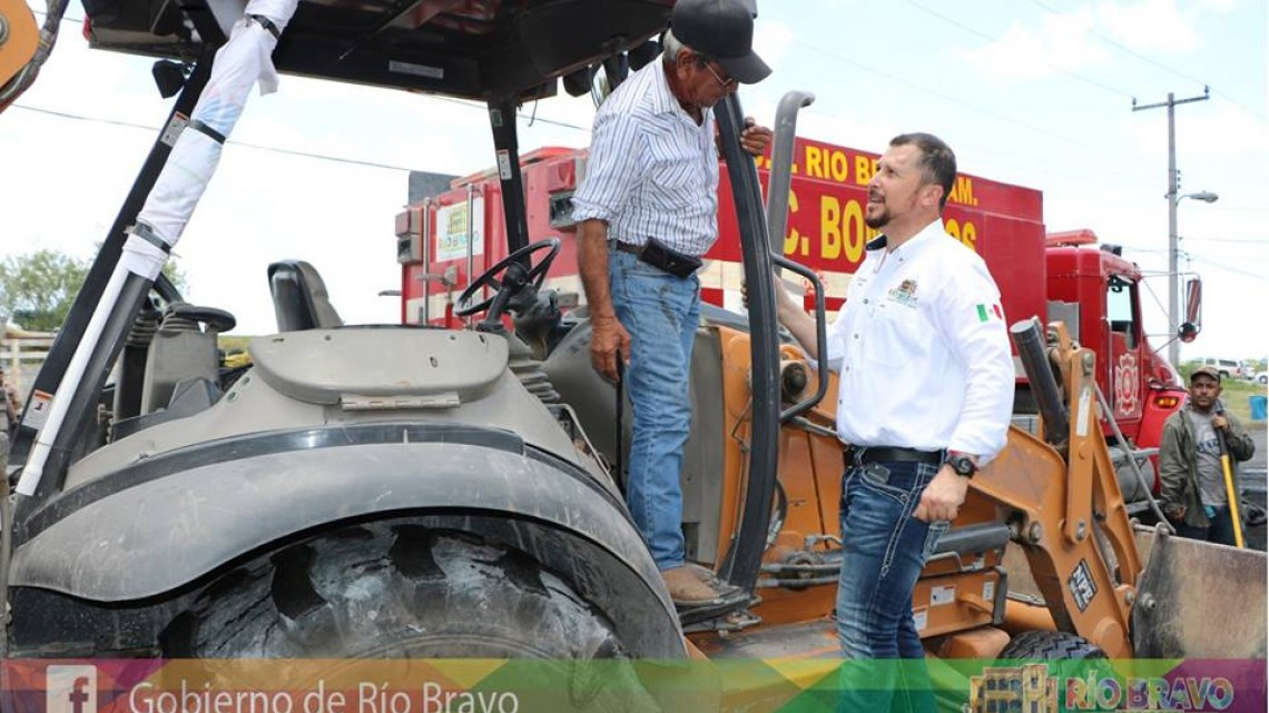 Gobierno apoya a vecinos tras incendios