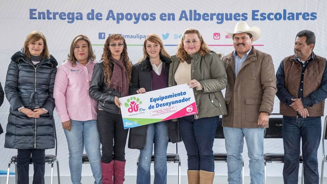 Entregan apoyo a albergue escolar “Profr. Mario Aguilera Dorantes”