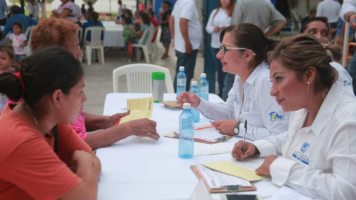 Beneficia DIF a colonias Satélite 1 y Aquiles Serdán