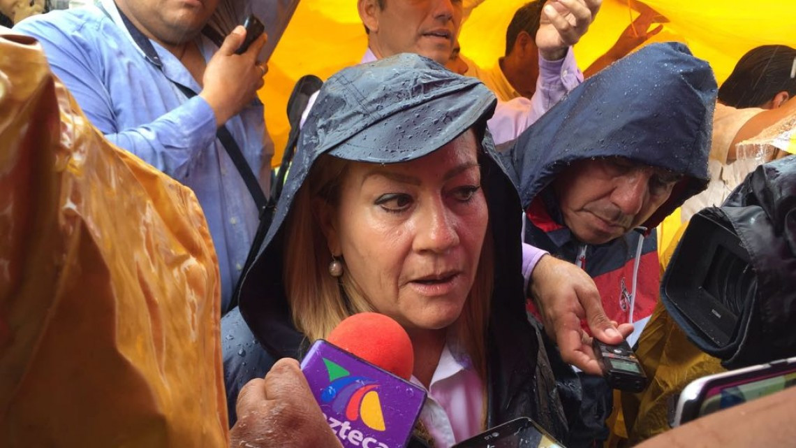 Limpieza de pluviales disminuye problemas de encharcamiento