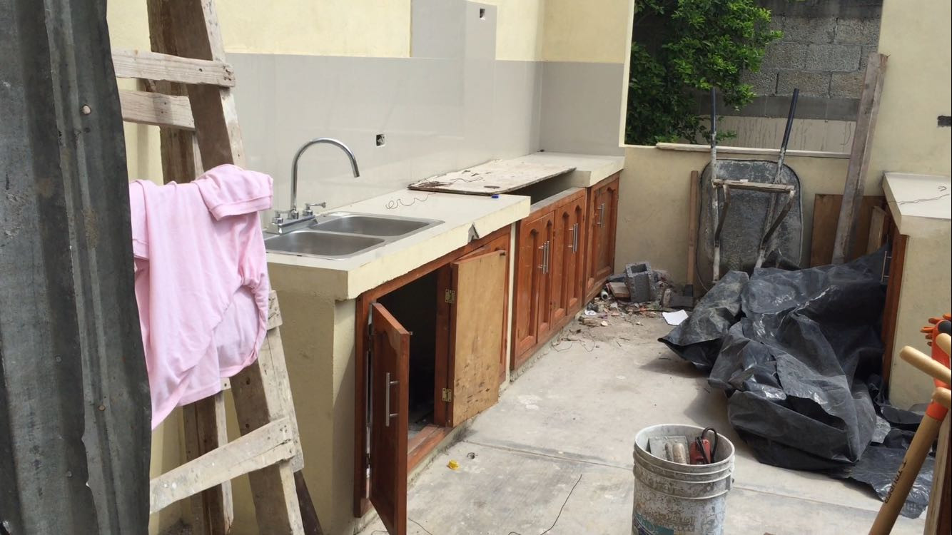 Sin terminar comedor de escuela primaria de Altamira