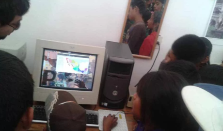 Parewi, donación de computadoras a comunidades rurales