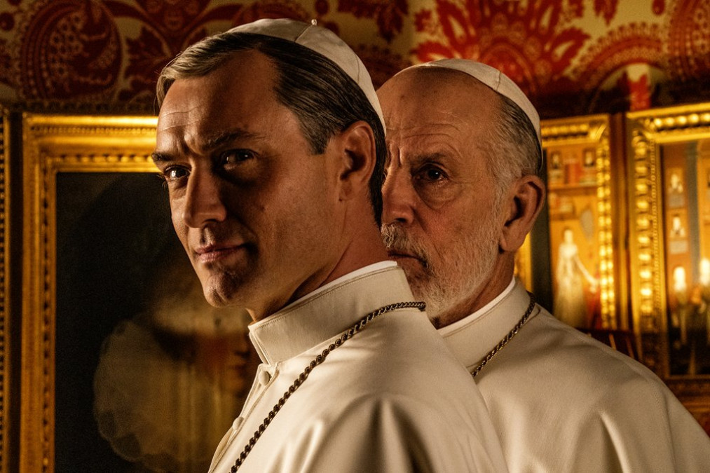 Primera imagen de Law y Malkovich en The New Pope