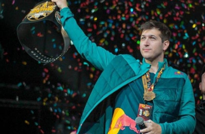 ¡Otra baja! Chuty no va a Red Bull de España por COVID-19