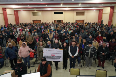 Encabeza alcaldesa Carmen Lilia Canturosas entrega de apoyo alimentario a más de 2 mil familias de Nuevo Laredo