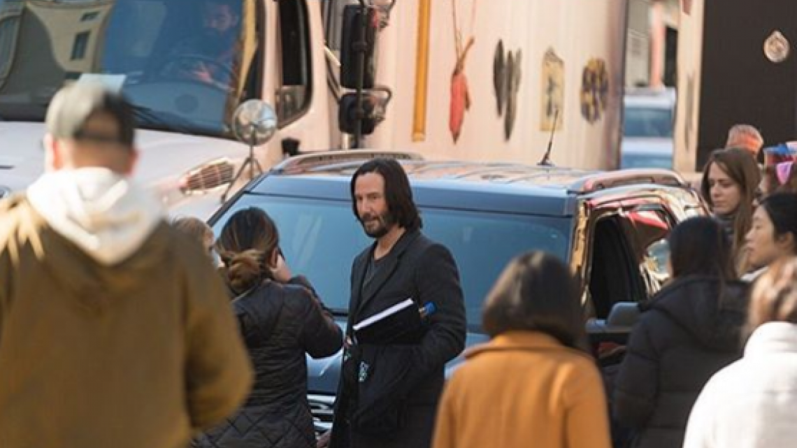 Filtran primeras imágenes de Keanu Reeves en el set de “Matrix 4”