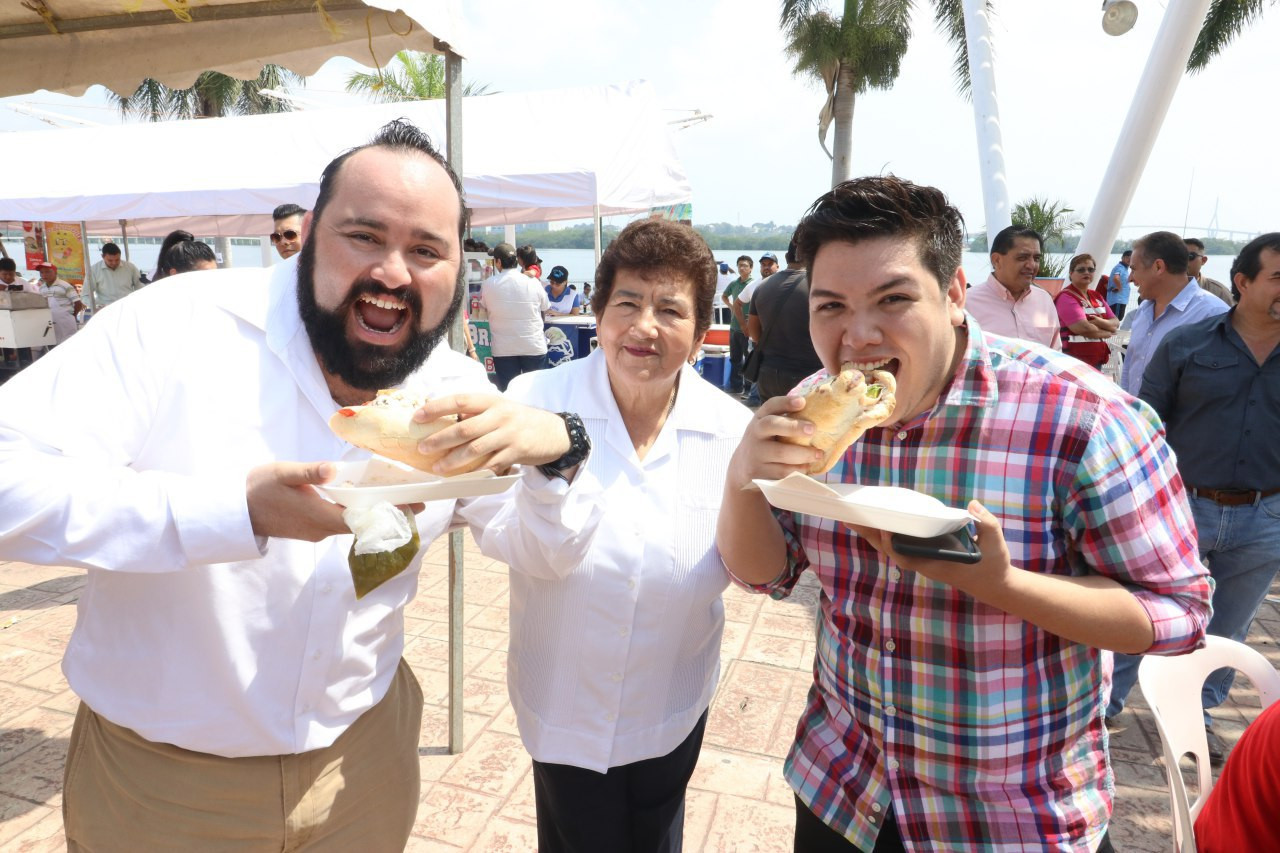 Todo un éxito primer día del "Festival de las Tortas" en Tampico