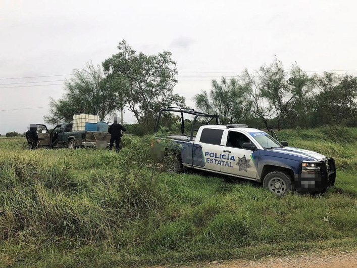 Aseguran camioneta usada para transportar combustible ilegal