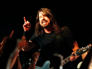Foo Fighters estrena nueva canción en vivo