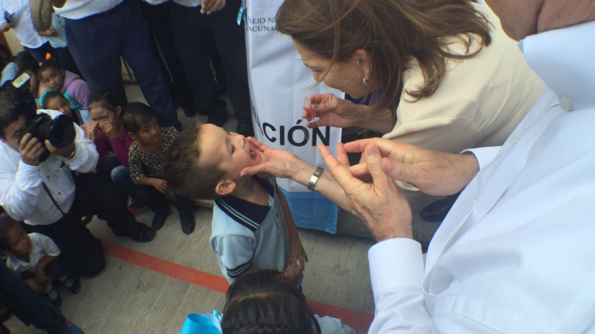 Ponen en marcha la primera semana nacional de vacunación