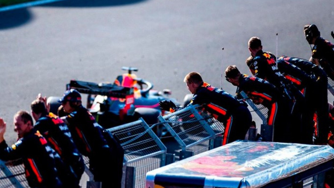 Hamilton se lleva el GP de Hungría, Checo Pérez termina en la 11va posición