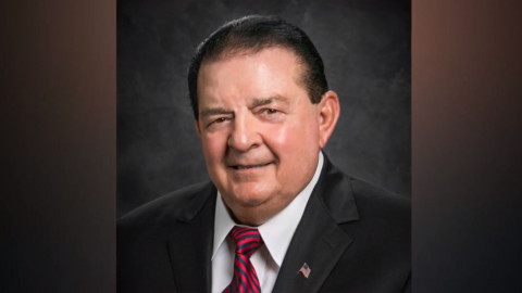 Exalcalde de Mission demanda a la ciudad por contrato de ahorro de energía