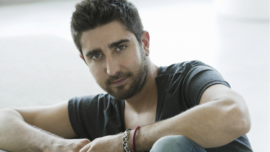 Alex Ubago regresa con nuevo material musical