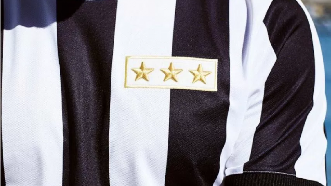 ¡El jersey de los 120 años de la Vecchia Signora!