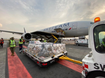 México recibe las vacunas Curevac para fase 3 de estudio