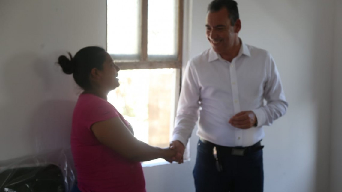 Gobierno Municipal apoya a familia afectada por incendio