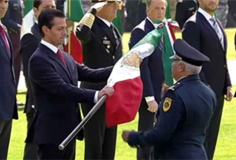 Enrique Peña Nieto llama a la unidad nacional de los mexicanos