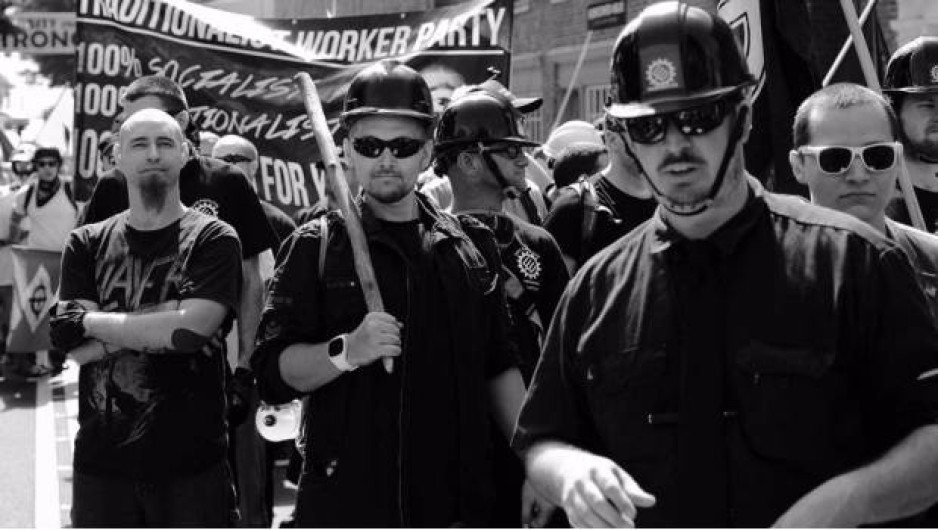 Supremacismo blanco tan peligroso como el EI: FBI