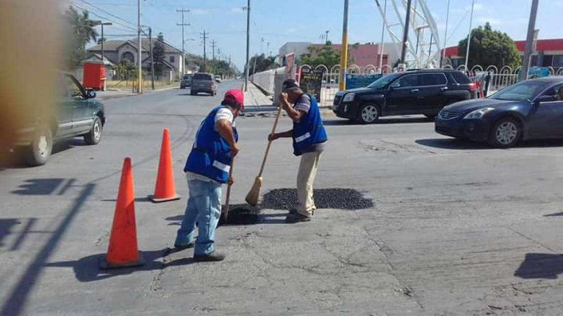 Servicios Primarios realiza labores de bacheo