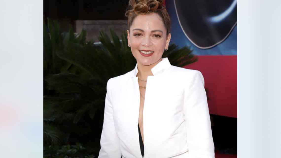 Así lucieron las estrellas en la alfombra roja de los Latin Grammys