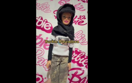 Madres buscadoras tamaulipecas crean Barbie Buscadora, piden apoyo a Mattel