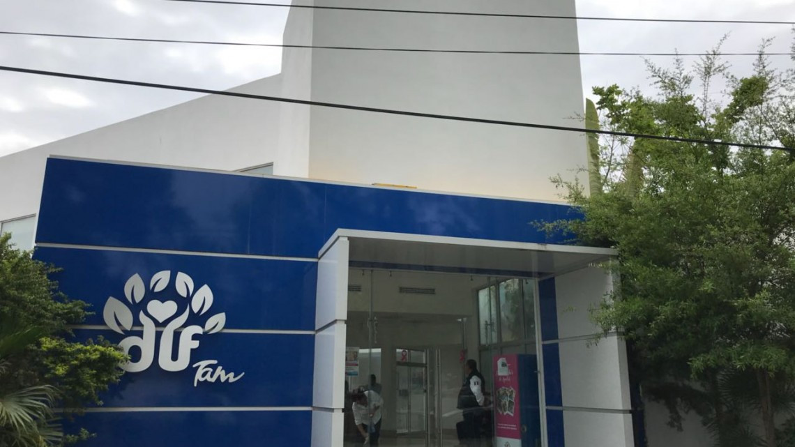 Rescata PF a menor que caminaba solo en la carretera Victoria - Monterrey