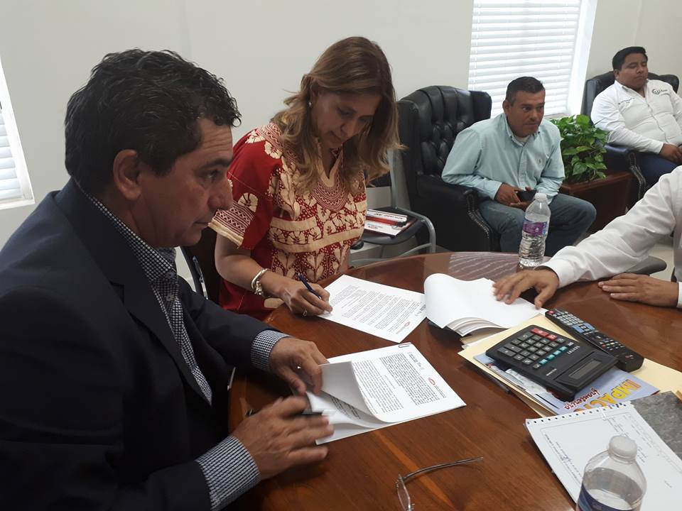 Ayuntamiento firma convenio para aplicar retenciones
