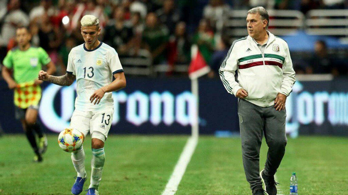 La "amistosa" goleada de Argentina a México