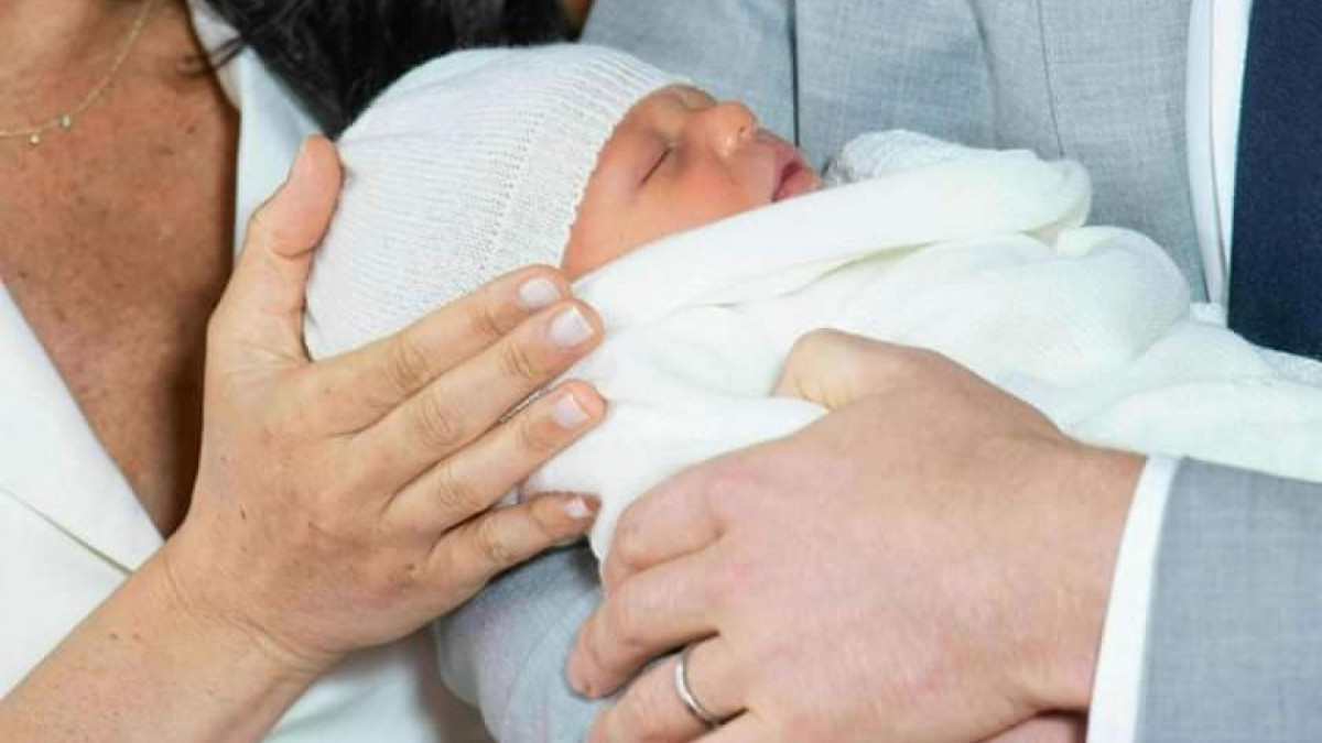 Las primeras imágenes del hijo de Meghan y Harry