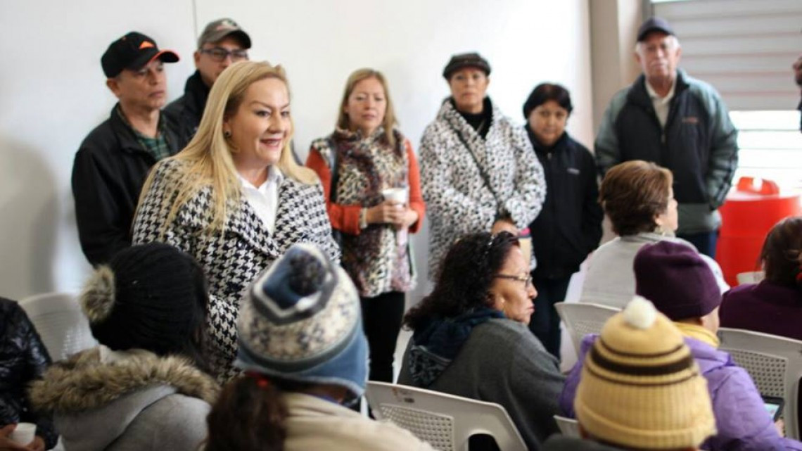 Alcaldesa supervisa labor de la Oficina de Ingreso