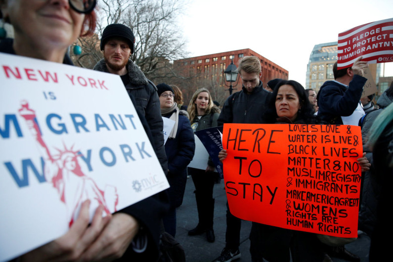 NY, LA, Chicago y Miami prometen proteger a migrantes de Trump