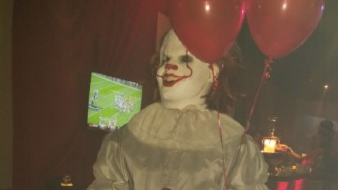 Los Cavs celebran Halloween