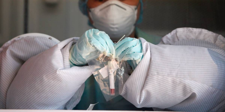 Identifican dos nuevas variantes de coronavirus en EU