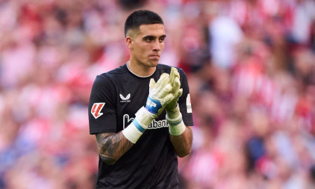 El portero mexicano Álex Padilla debuta en la Liga de España con el Bilbao