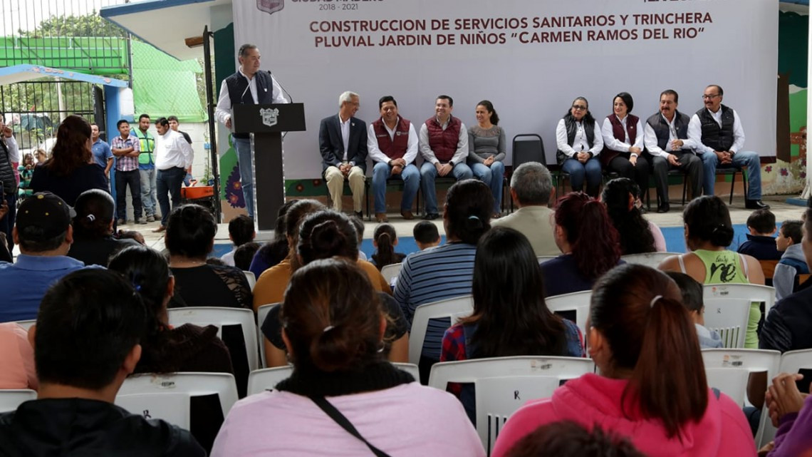 Atiende Adrián Oseguera necesidades educativas
