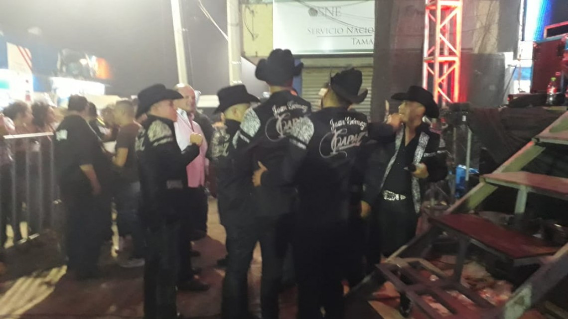 Gran fiesta en Altamira al celebrarse el tradicional grito de independencia