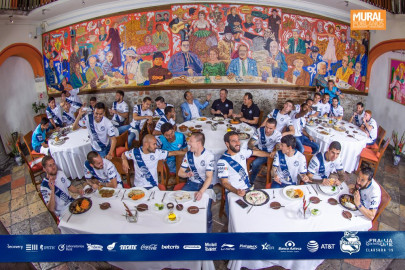 La increíble foto oficial del Puebla para el CL 2019