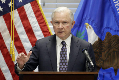 Jeff Sessions no renunciará y luchará por la agenda de Donald Trump