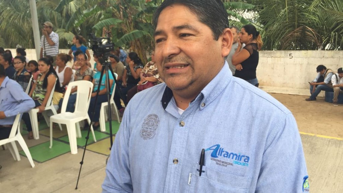 Investigan a funcionario por posible violación a la ley de servidores públicos