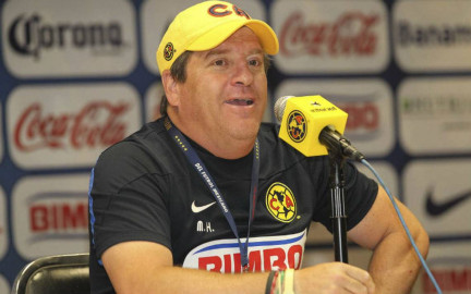 América gasta donde tiene que gastar: ‘Piojo’ Herrera