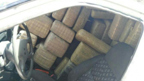 Policía Estatal Aseguran 100 paquetes de marihuana