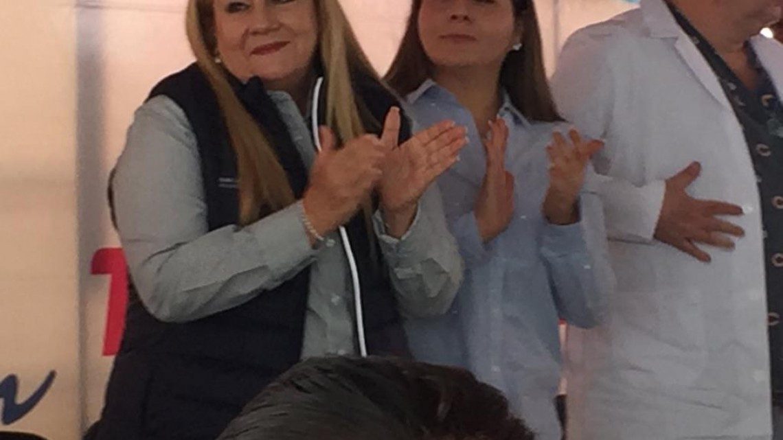 Familias son beneficiados con operación de cataratas y estrabismo