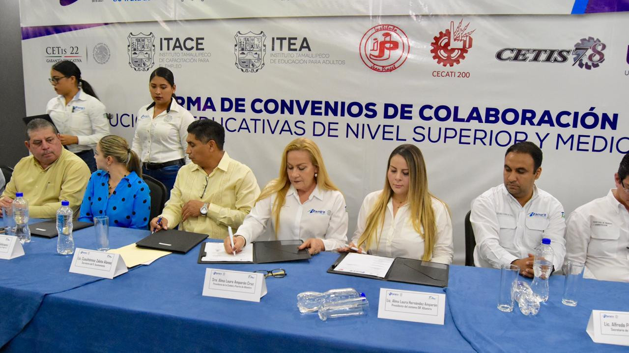 Gobierno de Altamira firma convenios de colaboración con instituciones educativas