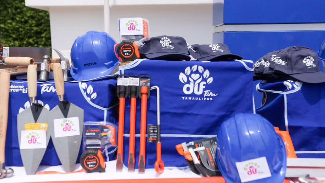 DIF apoya con herramienta a familias