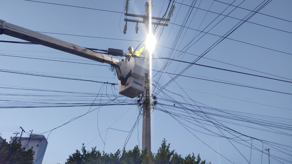 Alumbra Gobierno de Reynosa colonias Villas de La Joya y Villa de Esmeralda