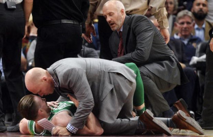 Cirugía de Hayward fue todo un éxito: Mark Bartelstein