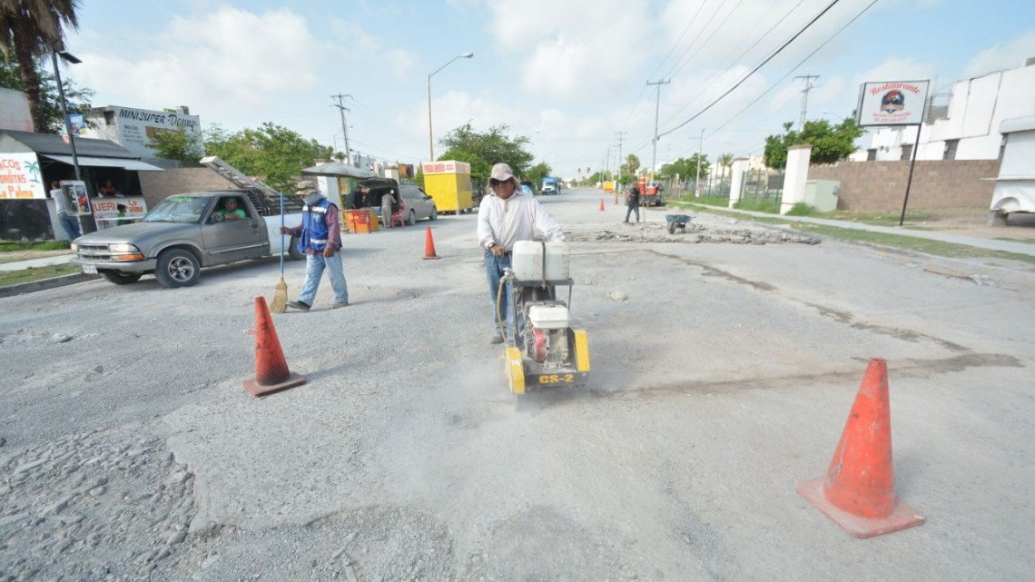 Rehabilita Municipio circuito vial entre bulevar Hidalgo y Ribereña